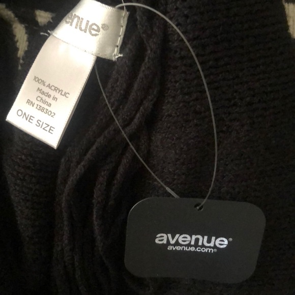 Infinity Scarf - Picture 3 of 6